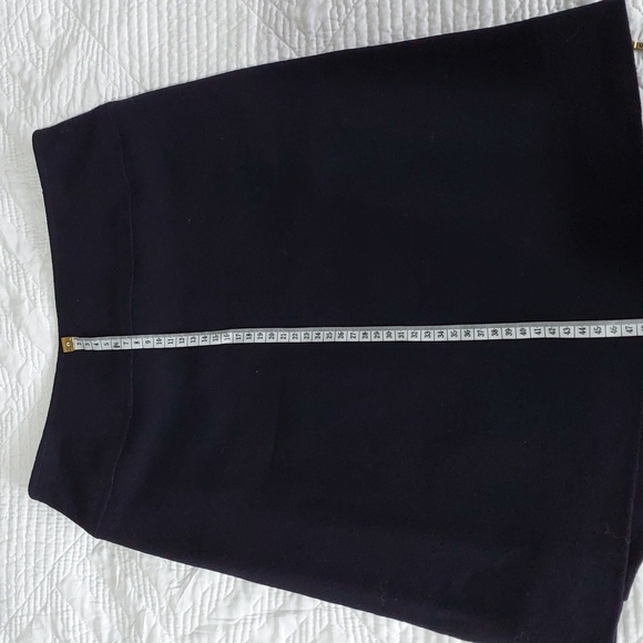 Vintage Chanel skirt - Picture 7 of 10